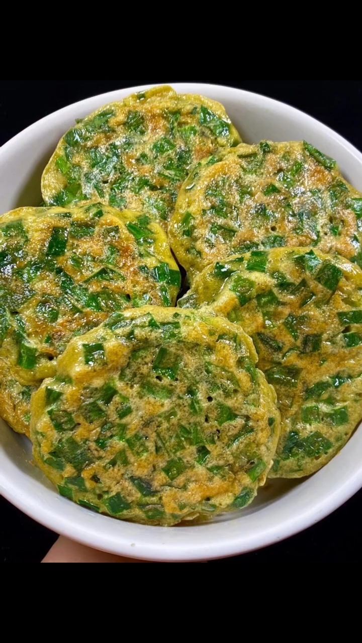 七道包菜鸡蛋饼最好吃做法