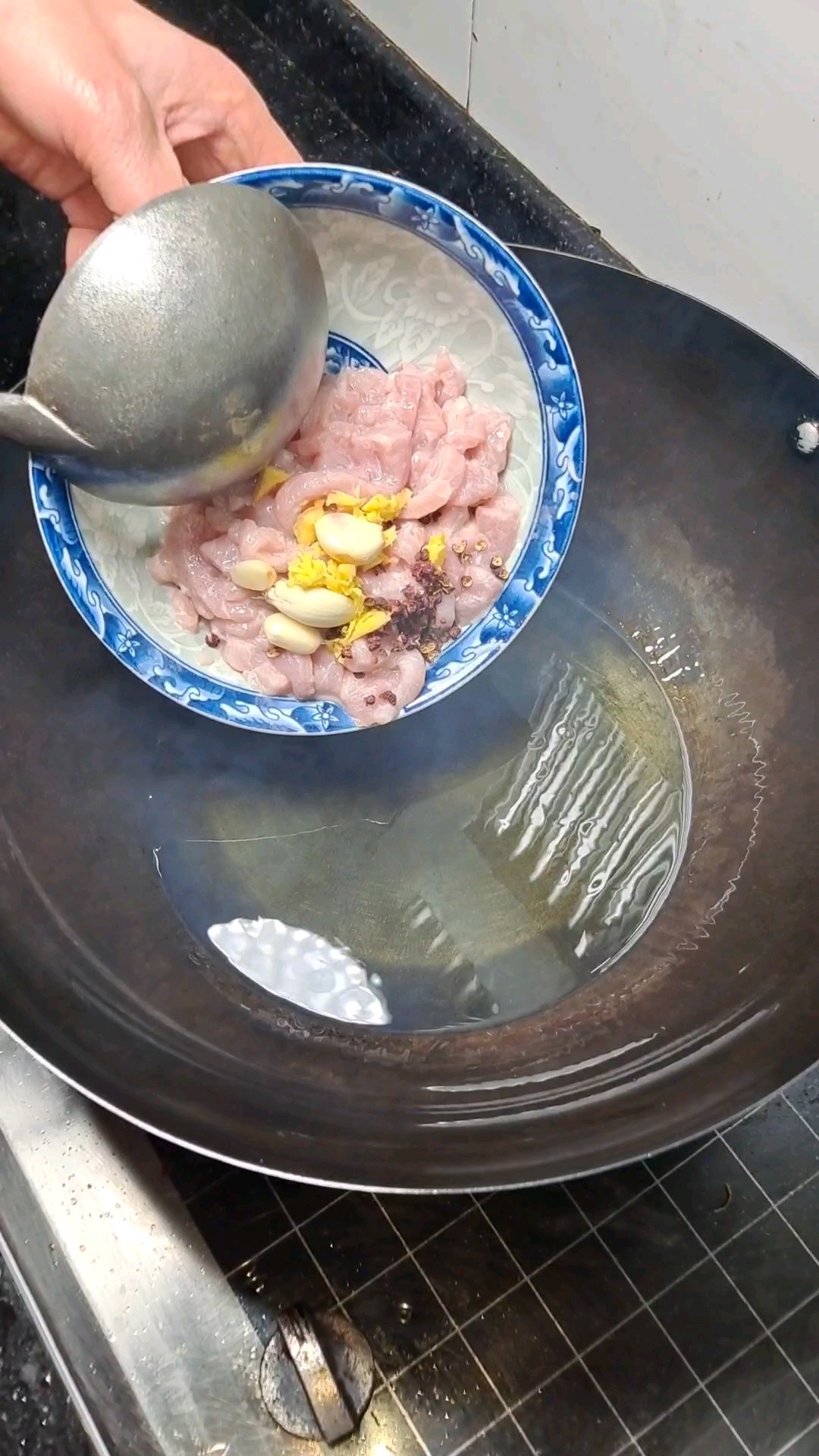 开饭,青笋肉丝