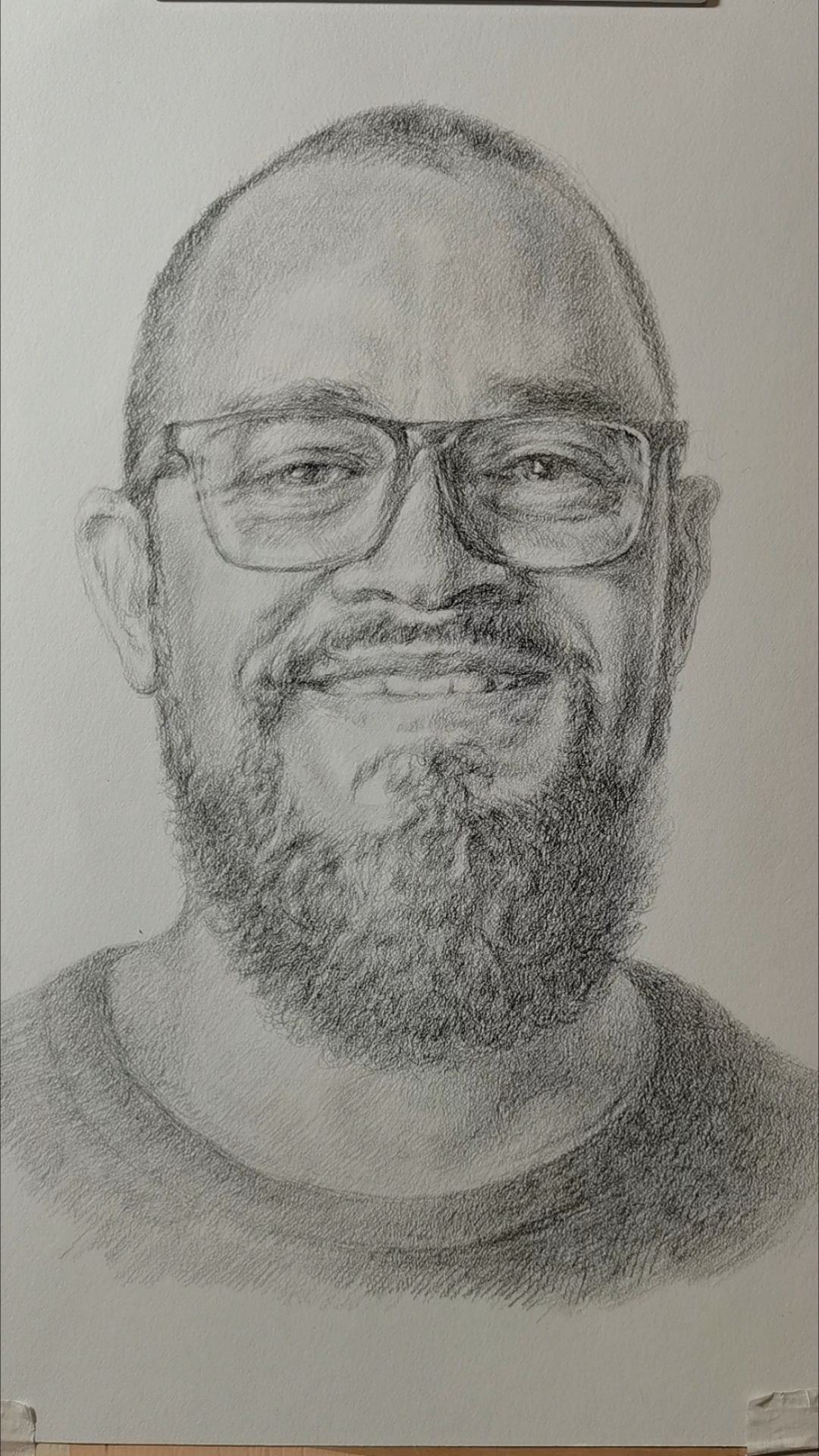 大胡子大叔素描头像