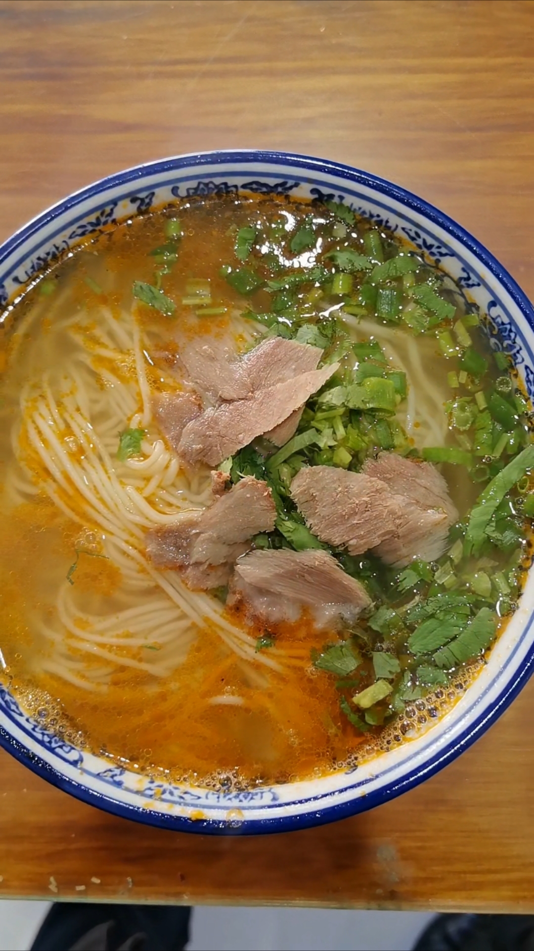 兰州牛肉拉面,8元一小碗