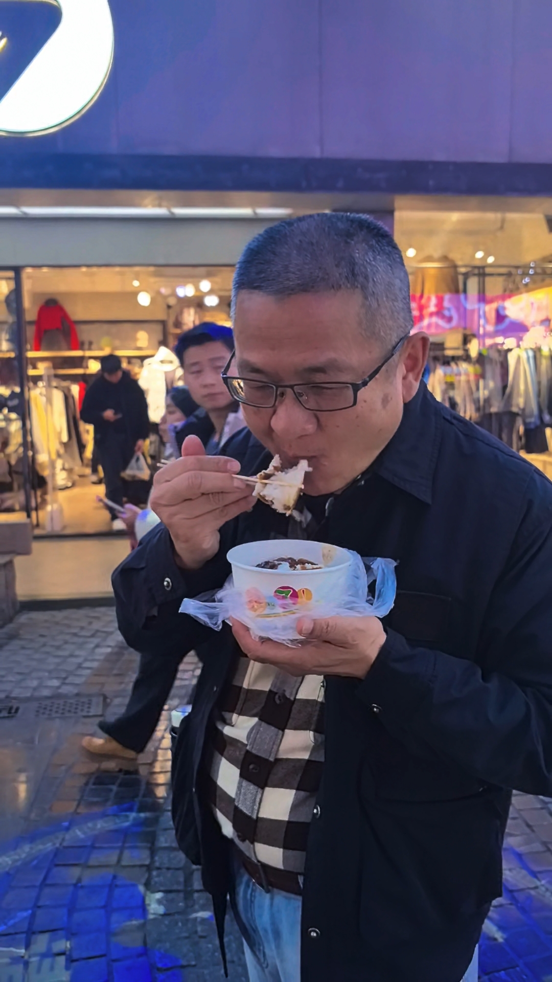 马年,寻味广西桂林民间传统小吃马蹄糕