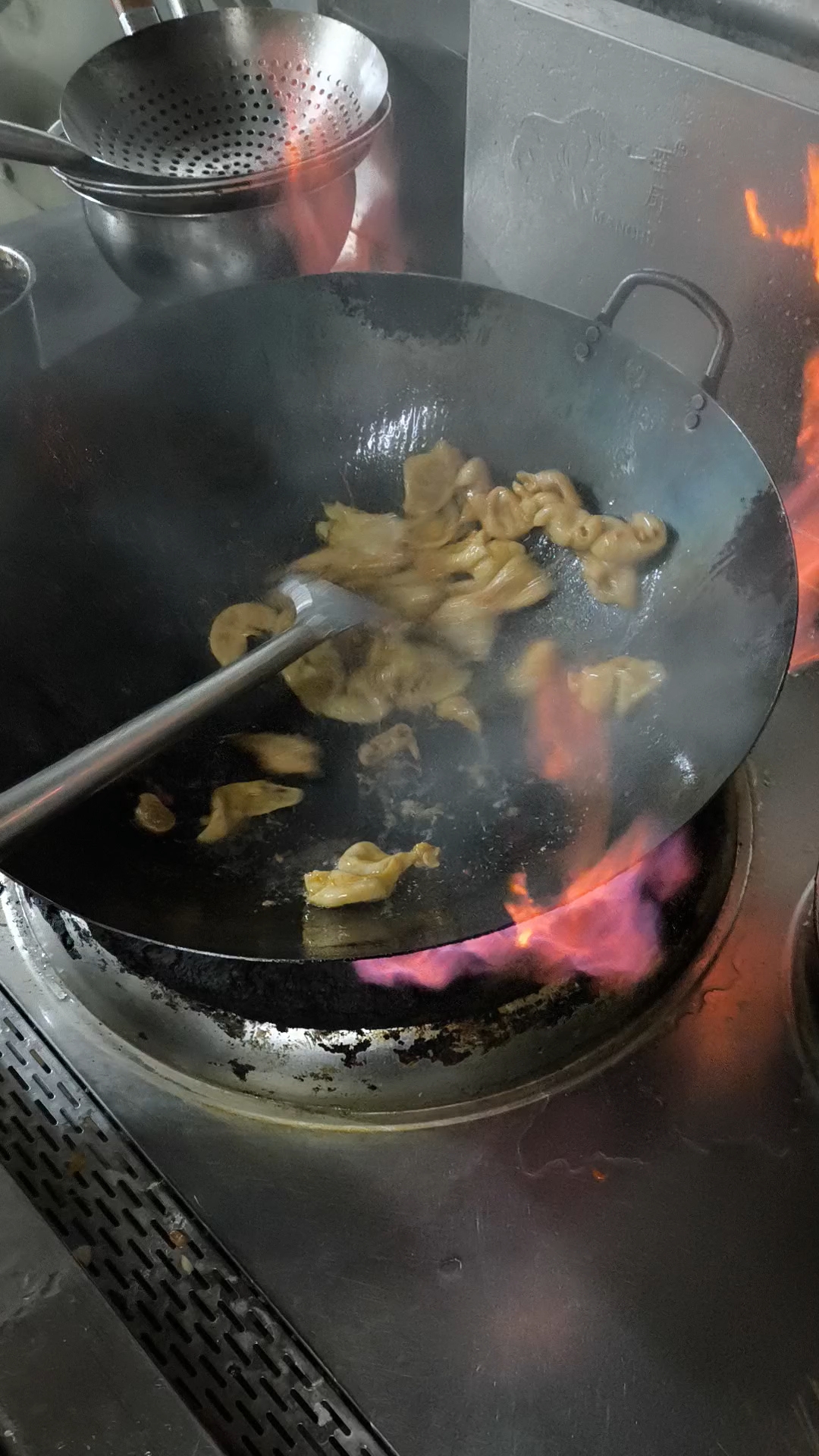 #南雄 酸笋辣椒炒大肠,南雄佬的最爱!
