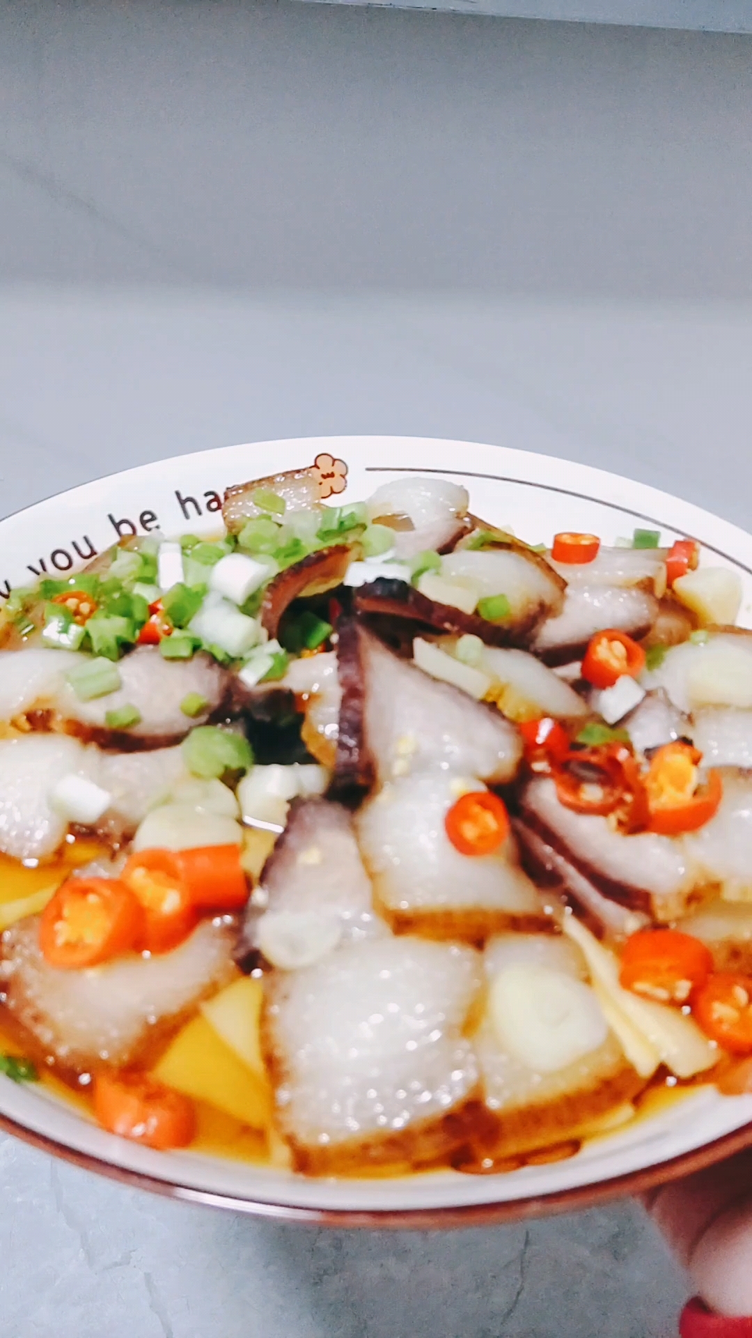下班回家不想做饭?试试这道酱肉冬笋蒸豆腐皮