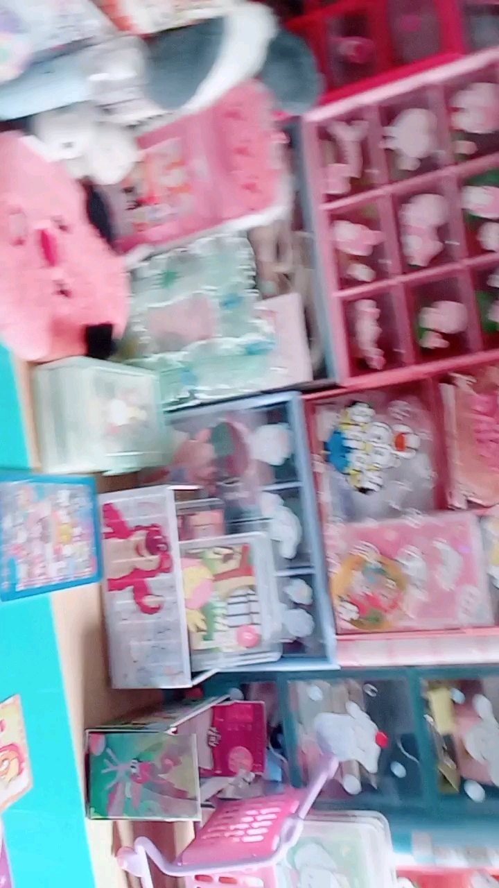 今天呢,还是给粉丝宝宝们抽签拆卡(*^^*)