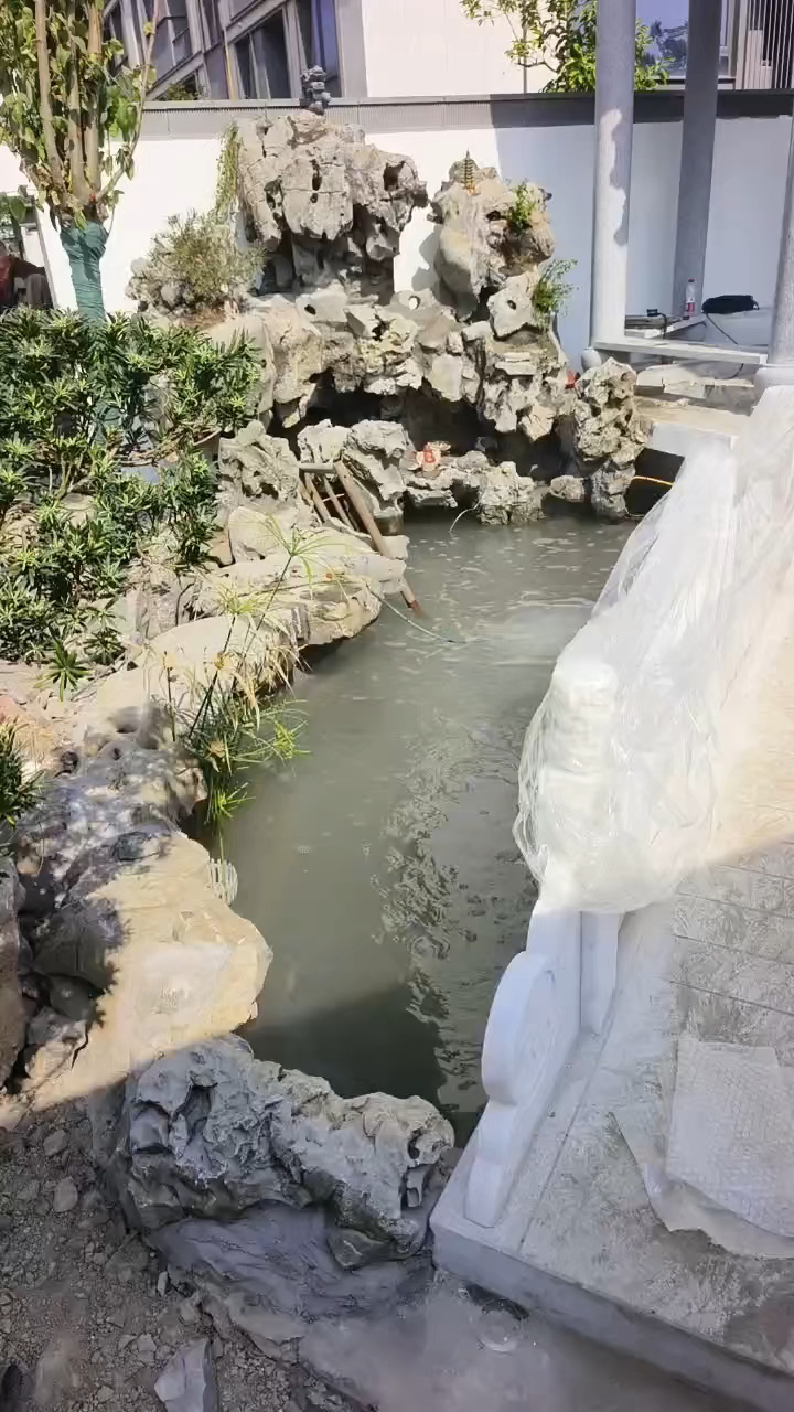#园林景观施工##庭院造景实景# #鱼池过滤#