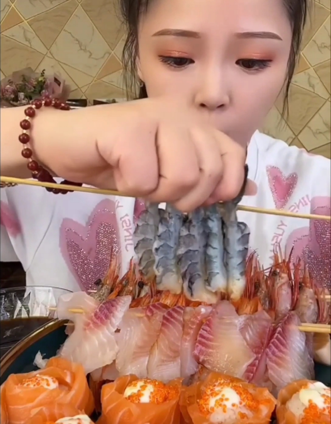 海鲜刺身拼盘!有人吃过吗