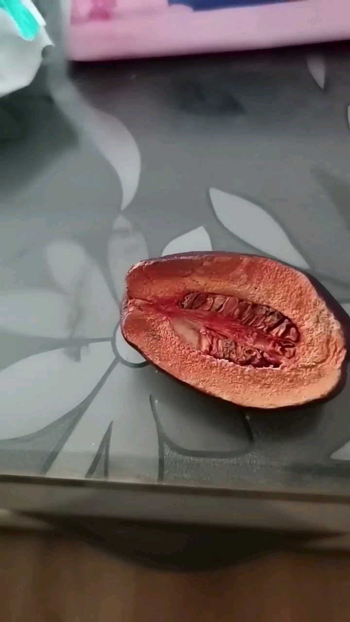 这是什么东西。有人认识吗?有什么药用价值和功效