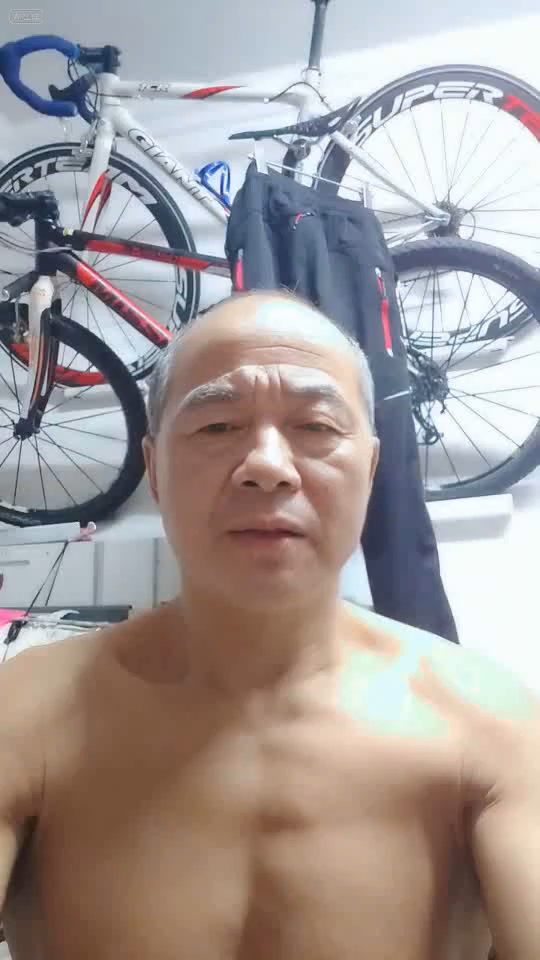 老太太摔倒事件个人看法