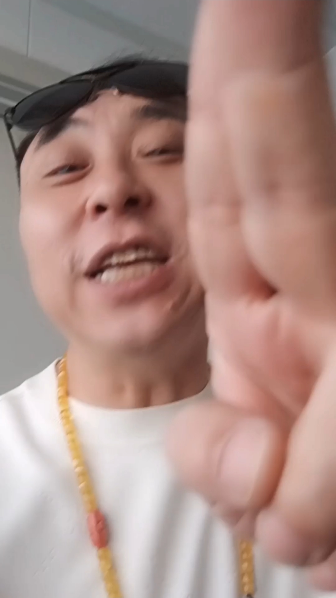 神鹰黑手哥祝我生日快乐