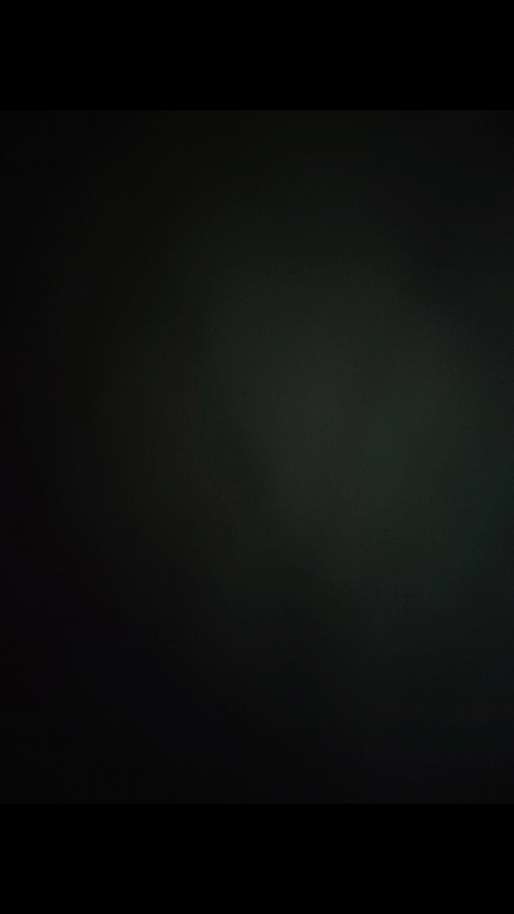 有点斗鸡眼  因为是用水笔的