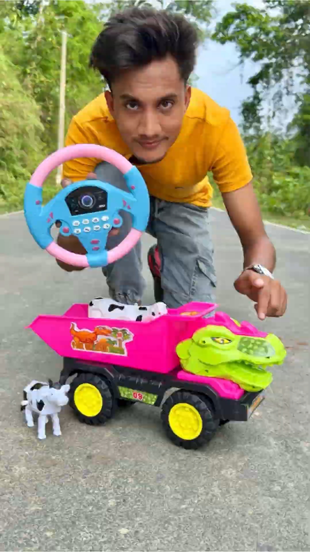 遥控鳄鱼翻斗车