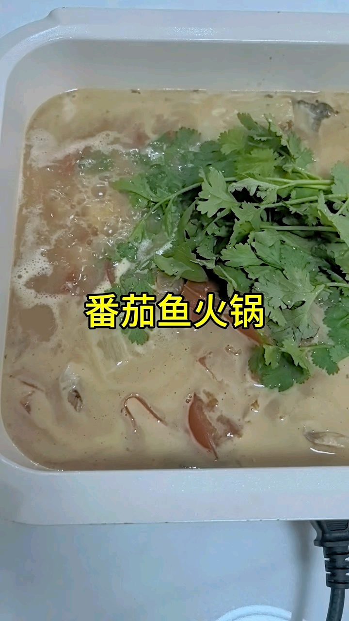 一桌简单的饭菜，是家的温馨，是生活的滋味，是岁月的见证。