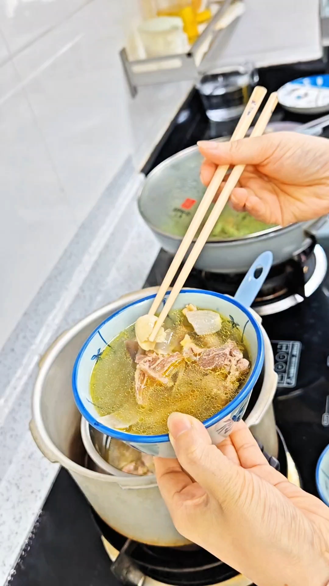 #太子参鸽子汤 家里有孩子的一定要多炖哦 清润不腻,非常适合