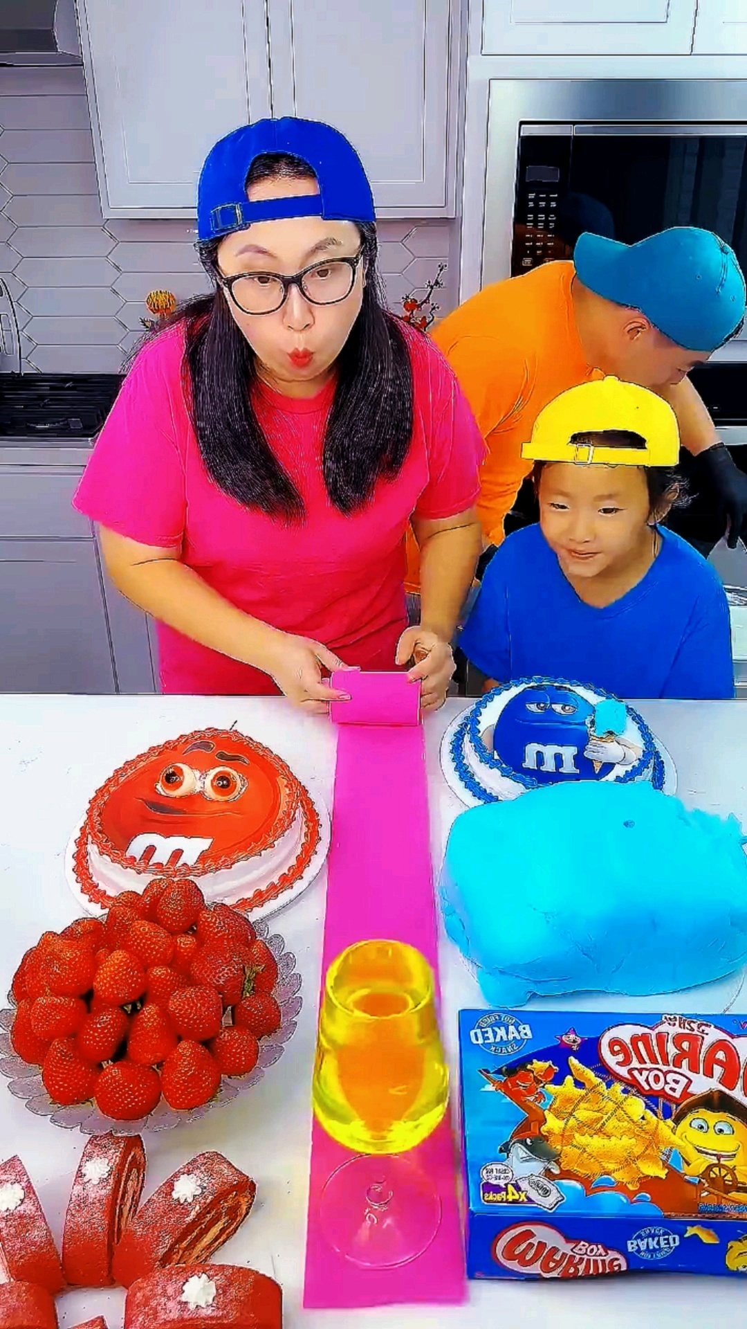 如果你们今天有很多蛋糕吃?