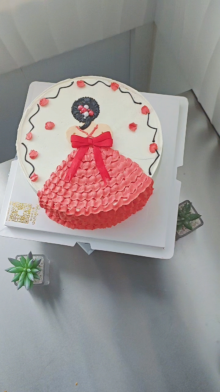女神造型款蛋糕视频