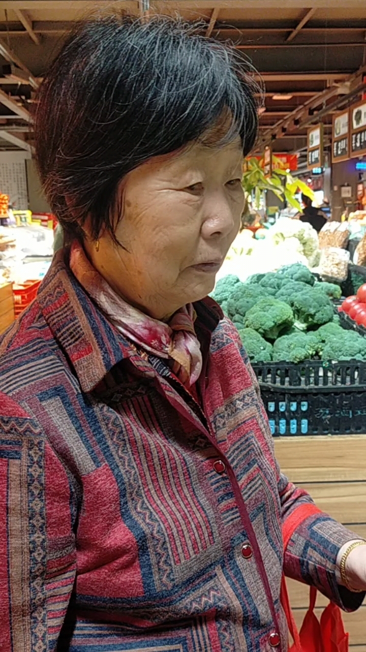 超市买菜!