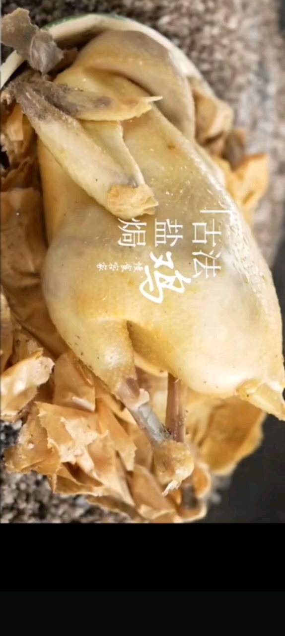 正宗梅州古法盐焗鸡,这种做法最香最回味。