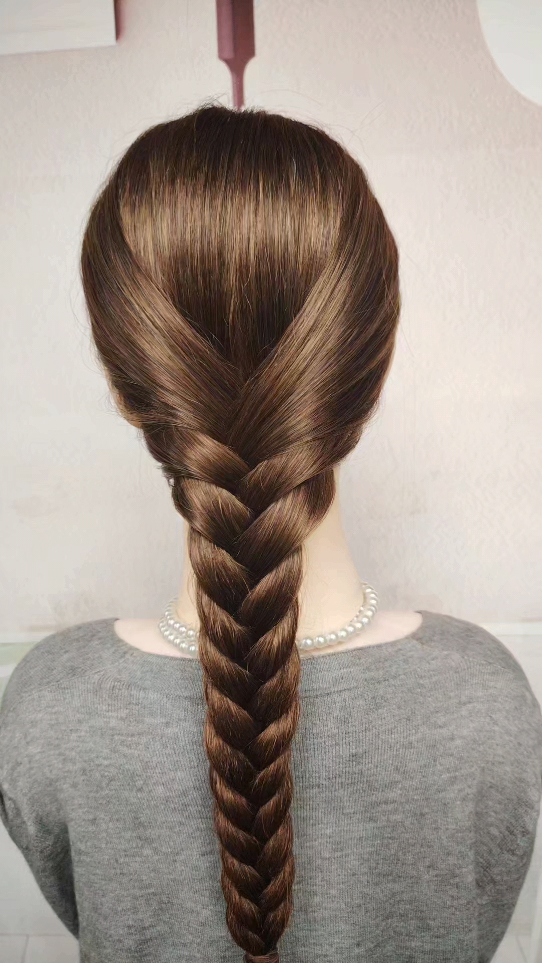 这才是鱼骨辫的正确扎法手残党也能轻松学会