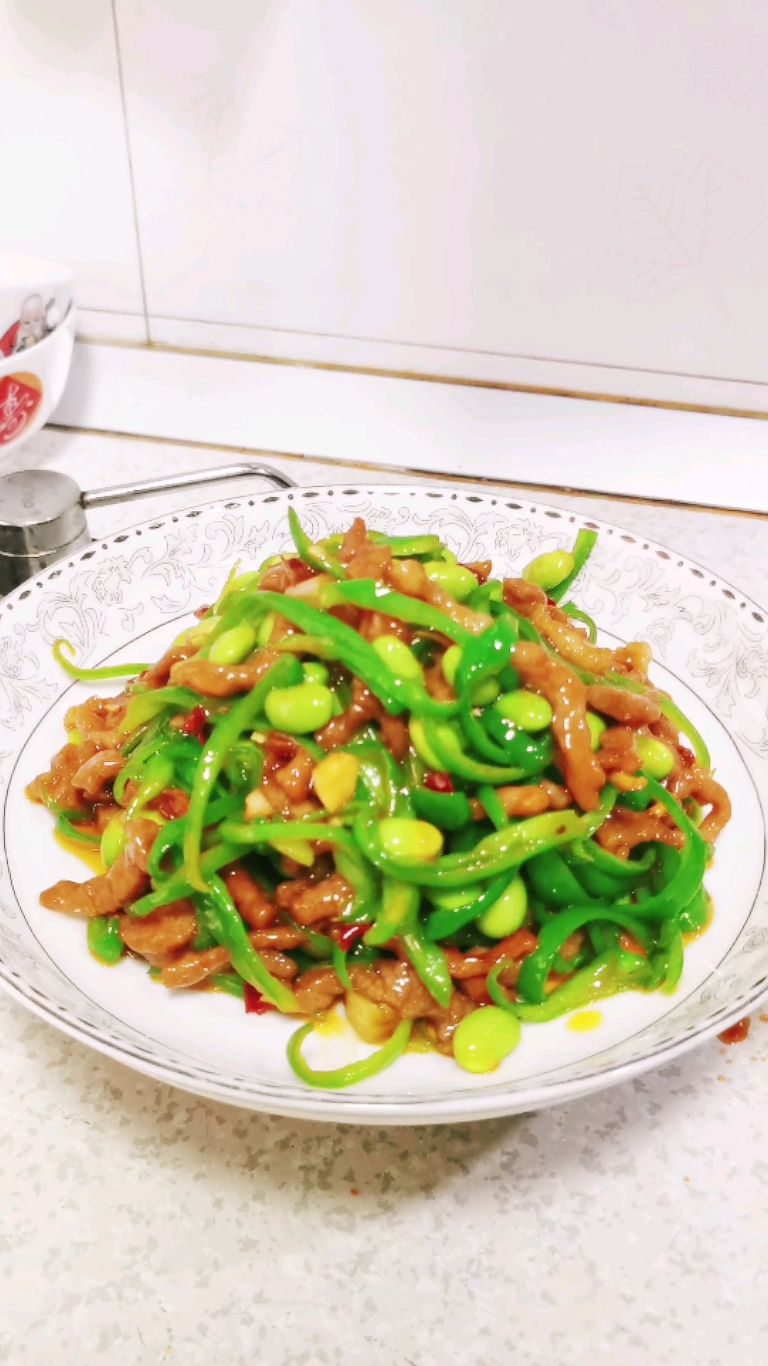 毛豆青椒肉丝,简单好吃又下饭