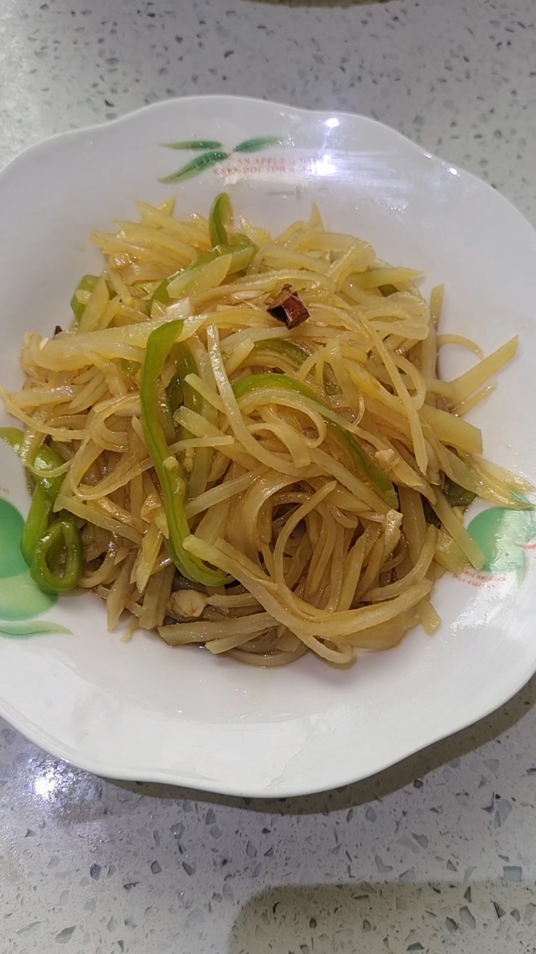 凉拌酸辣土豆丝,清爽开胃