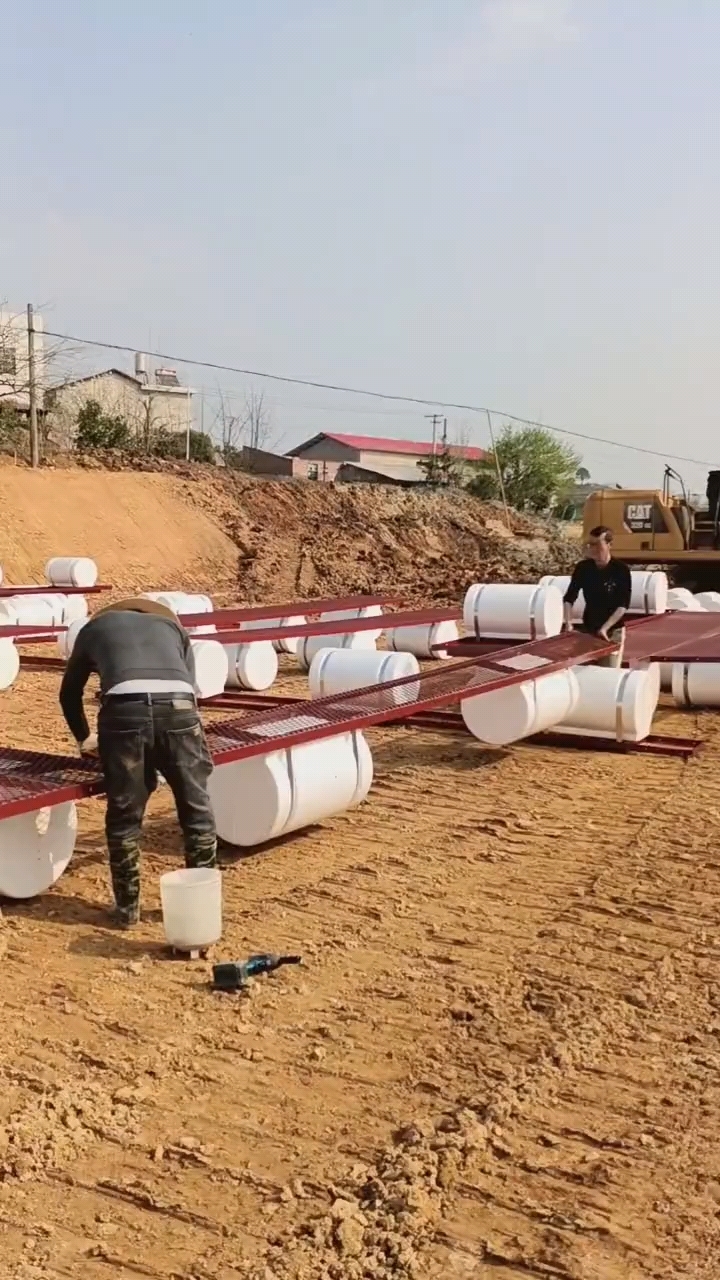 养鱼鱼排搭建,农村创业水产养殖