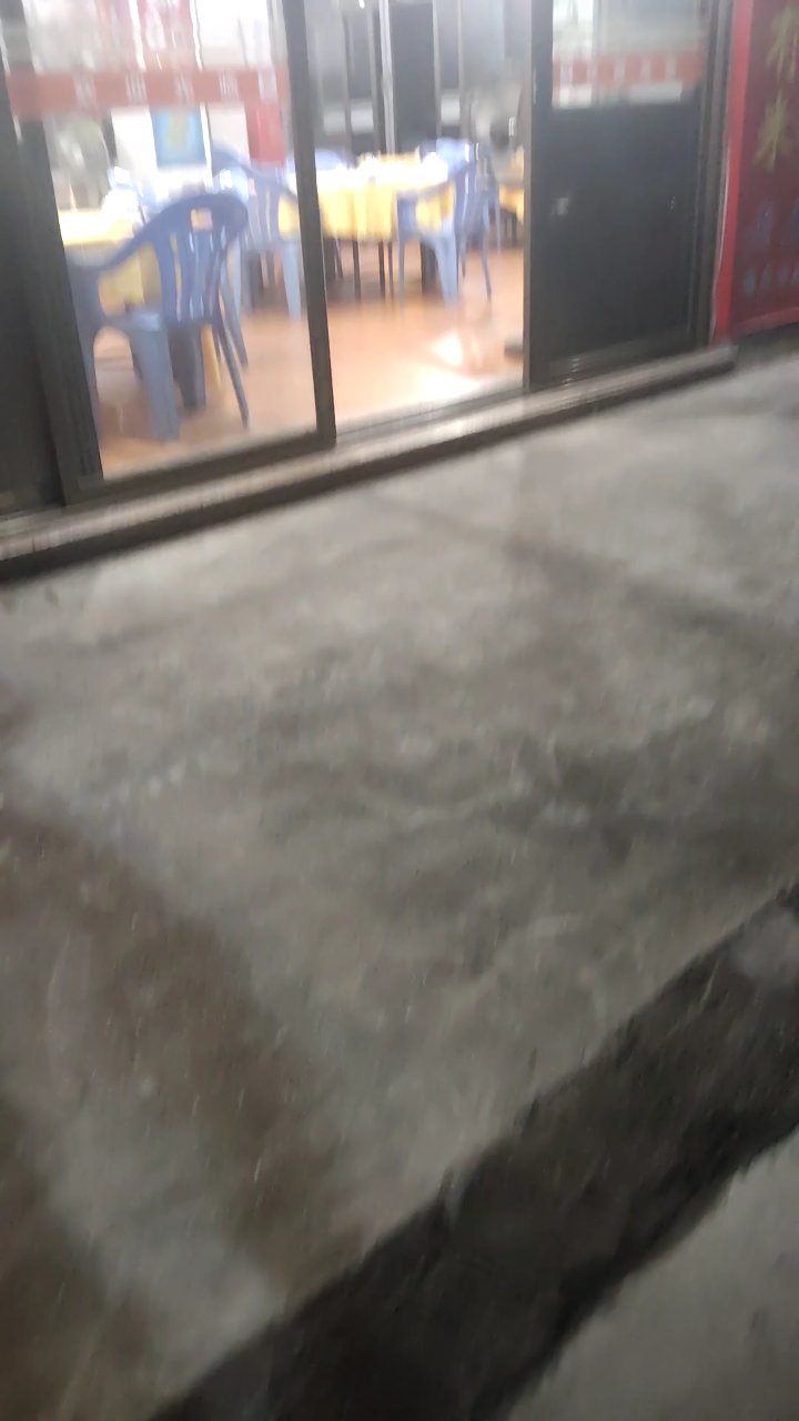 夜宵大排档