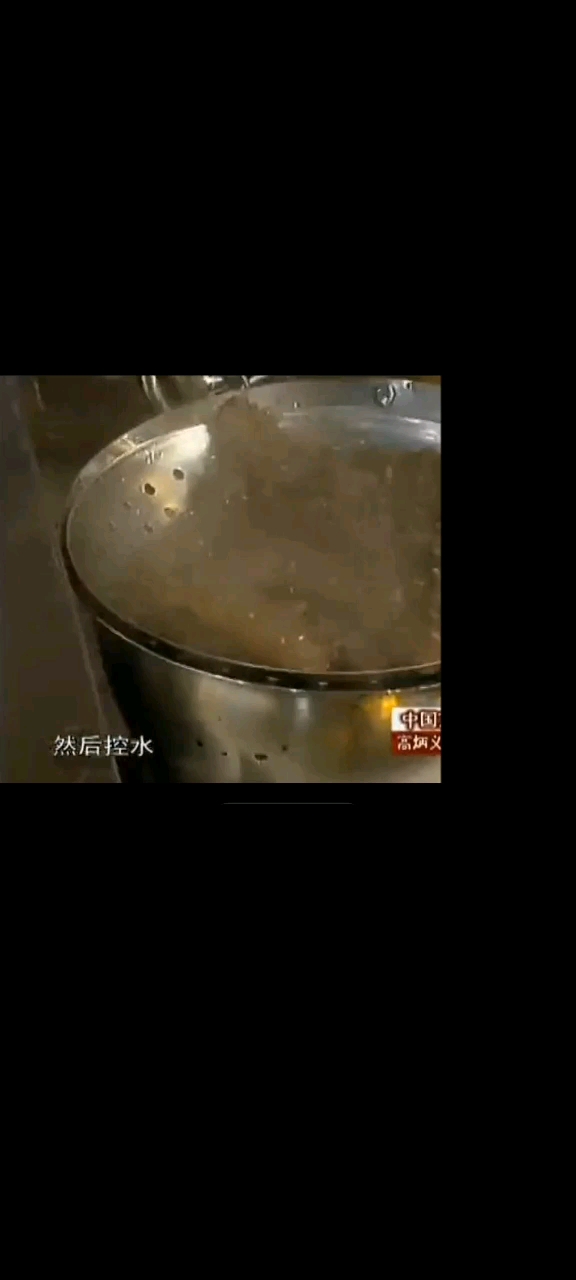 鲁菜大师高炳义,教你做荷叶酿海参