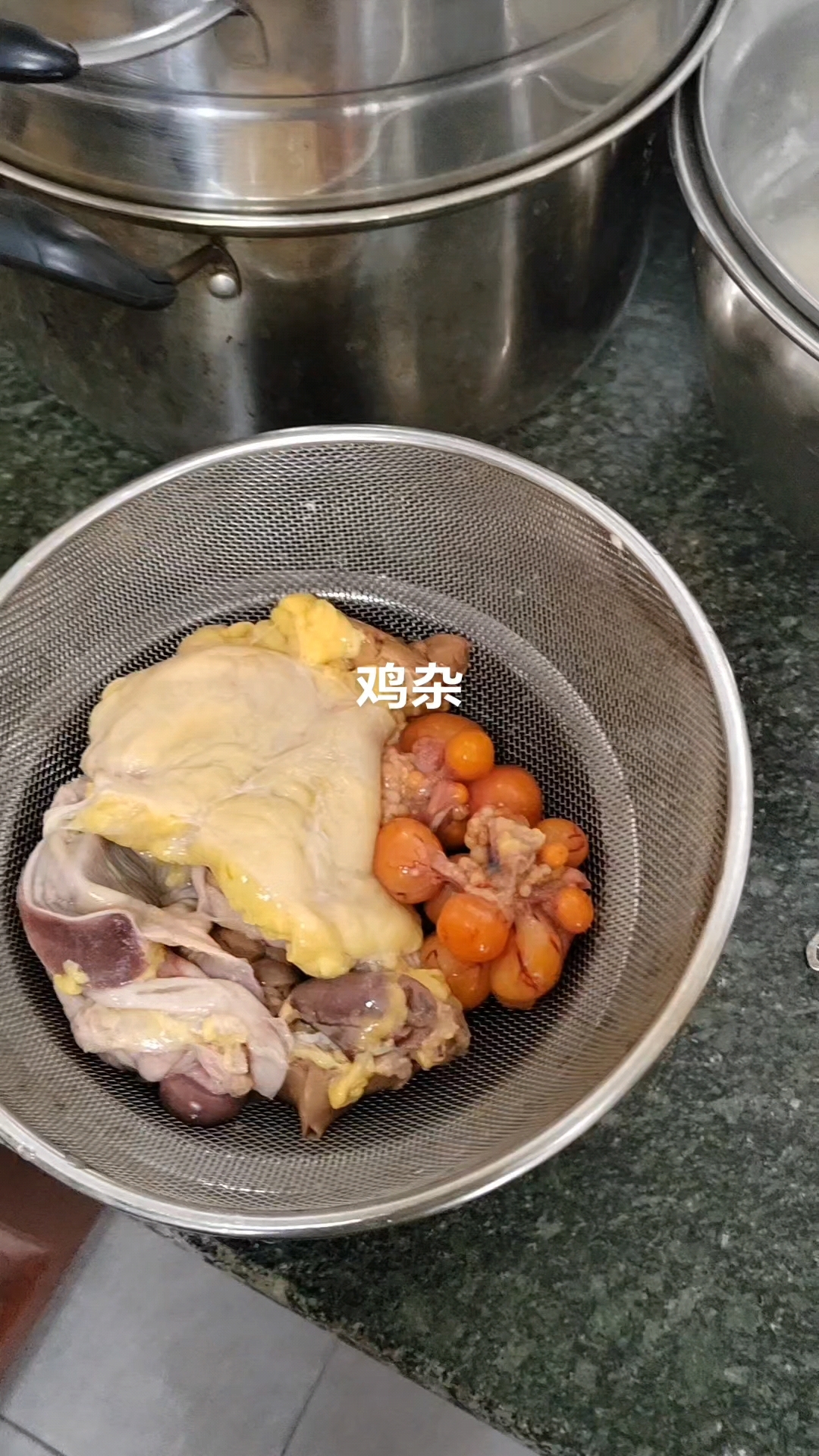一个人也要好好吃饭,今天小炒鸡杂。
