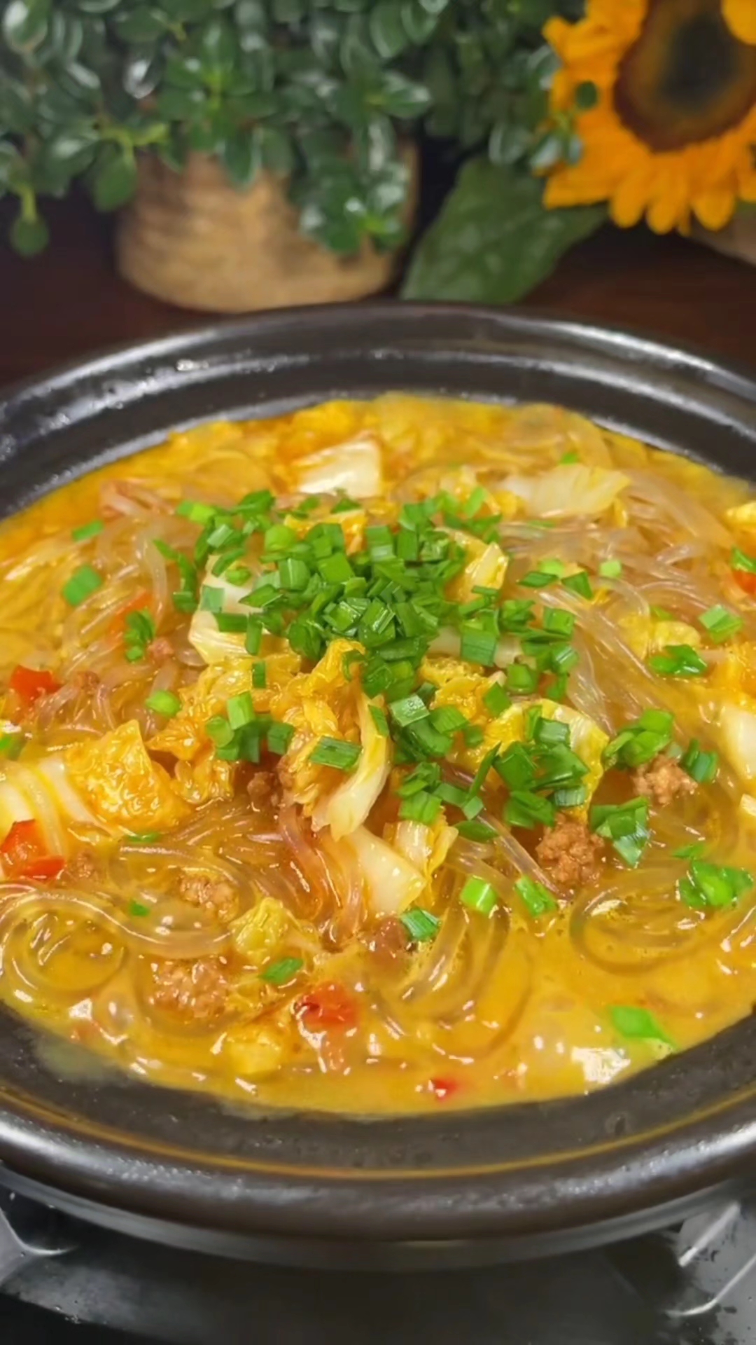 今天分享一道,大白菜炖粉条的做法