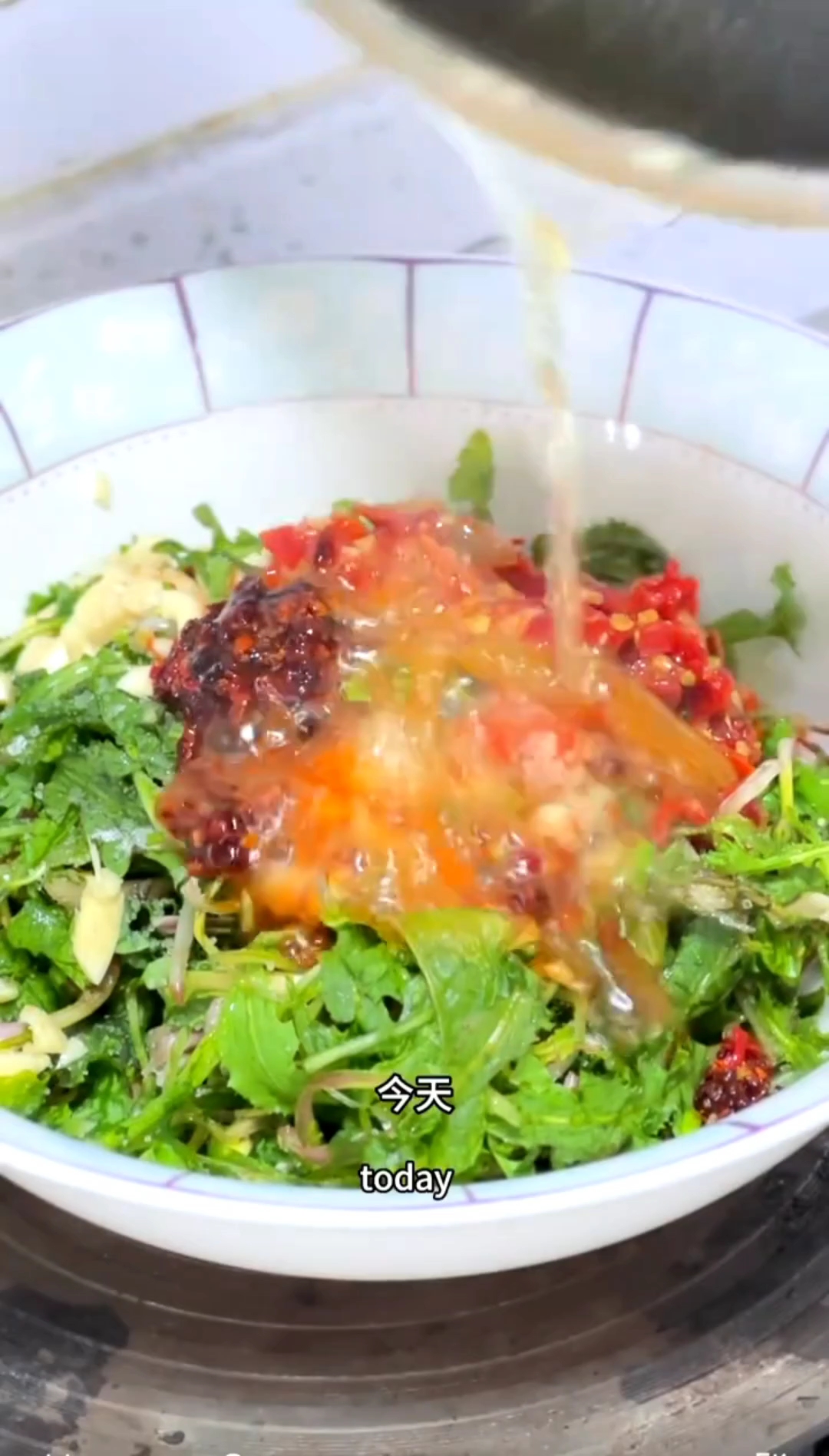 清热泻火解毒    凉拌蒲公英