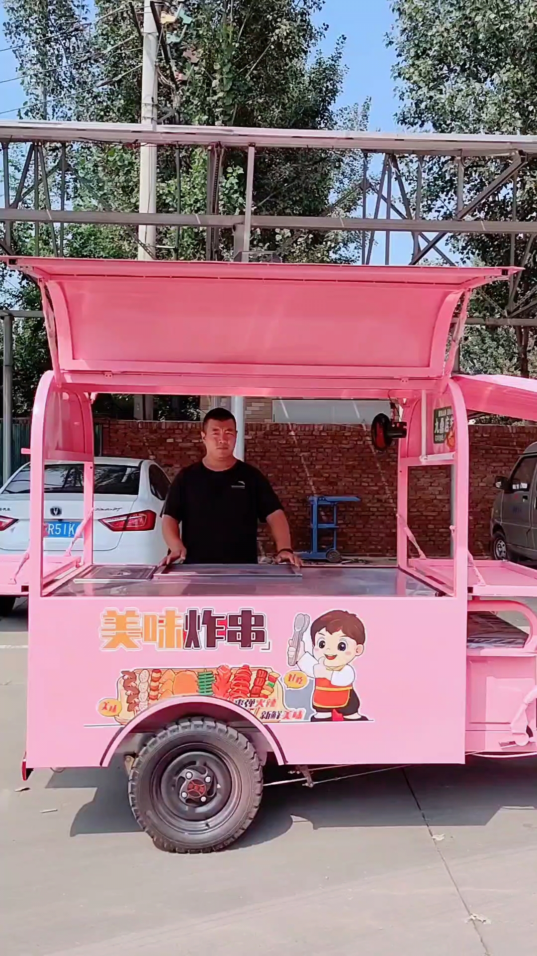 全款几千三轮餐车炸串手抓饼烤冷面