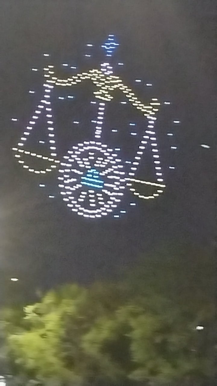 天上惊现飞鱼!你看到了吗?