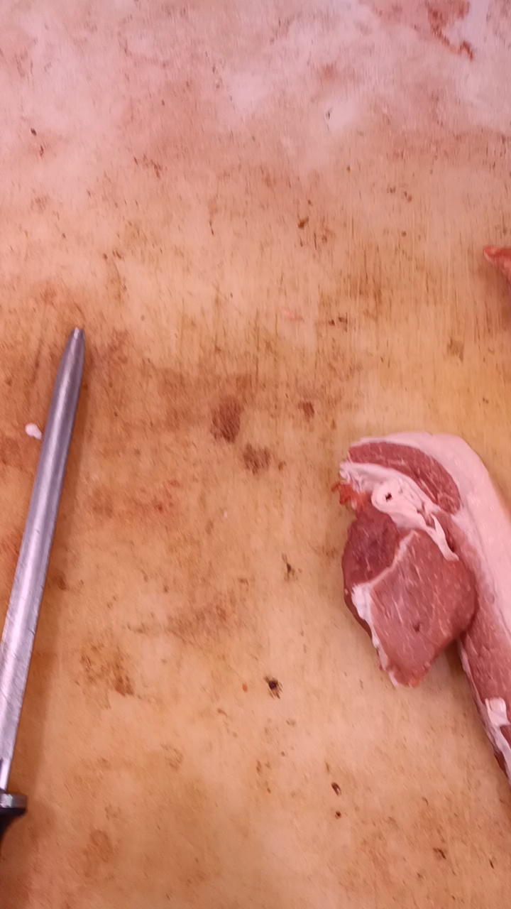 分割猪肉