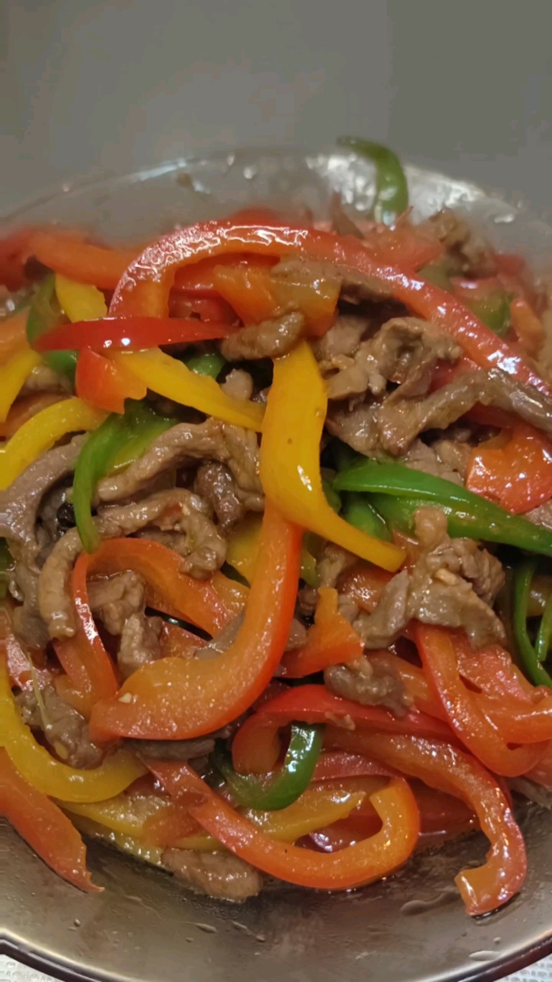 彩椒牛肉丝,同款可炒芹菜牛肉香菜牛肉哦