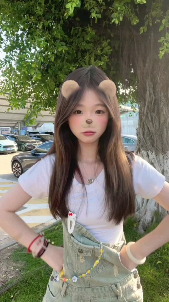 优质甜美无水印跳舞女生素材