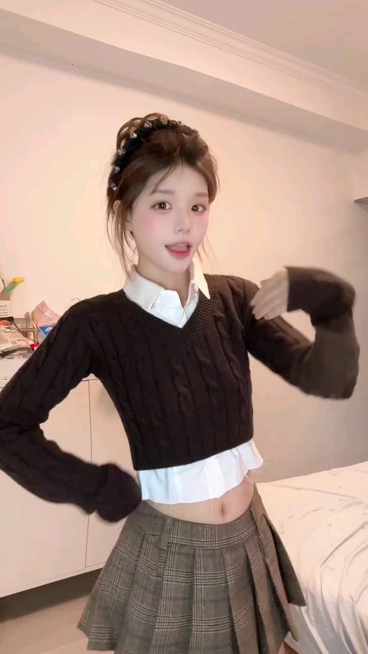 可爱优质无水印小众女生跳舞素材(一点点手势舞)