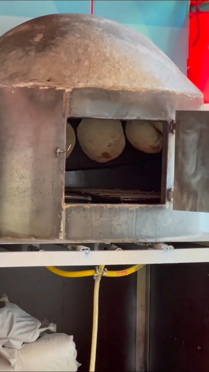 吃不吃唐山的吊炉烧饼