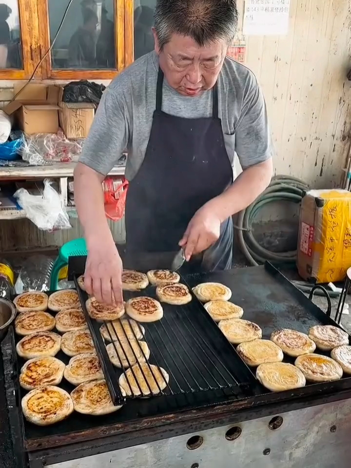 藏在天津静海小平房里的吊炉烧饼