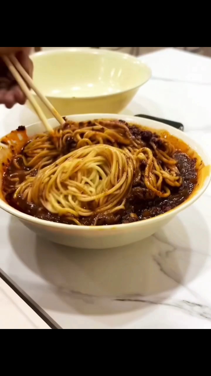 兰州!比建伟更好吃的炸酱面!