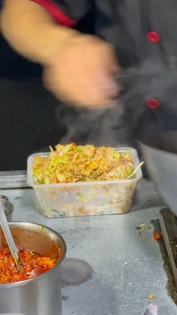 北京最牛的地摊炒饭....超级好吃