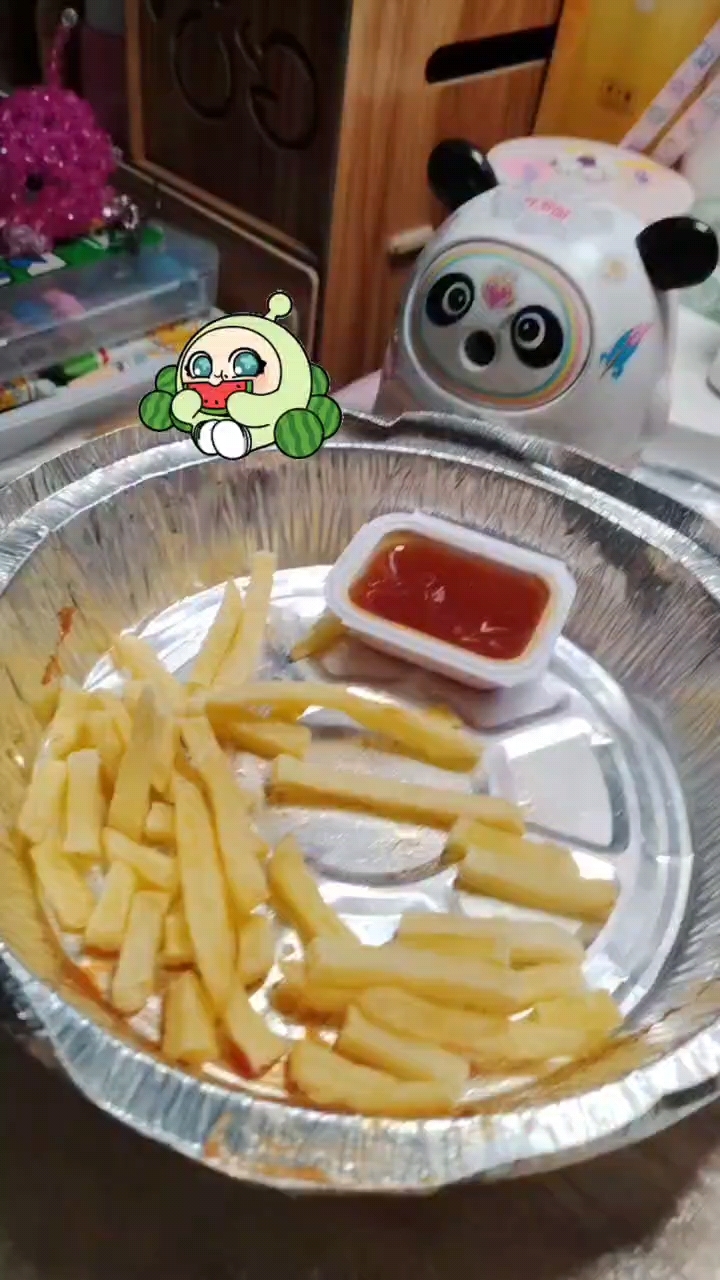 香香,真美味,话说你这个吃瓜的小蛋仔,哪来的?