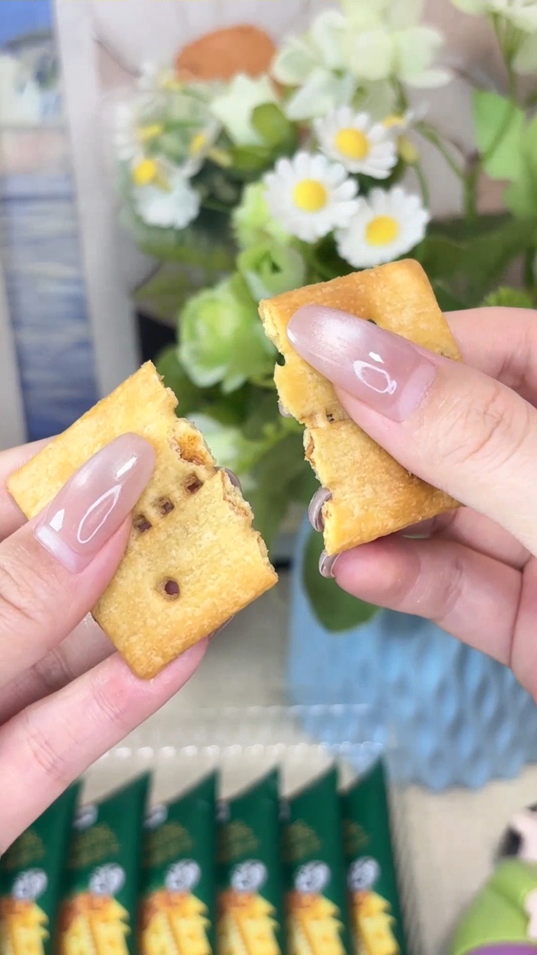 悠品山姆牛肉馅酥脆饼干营养解馋肉松充饥零食