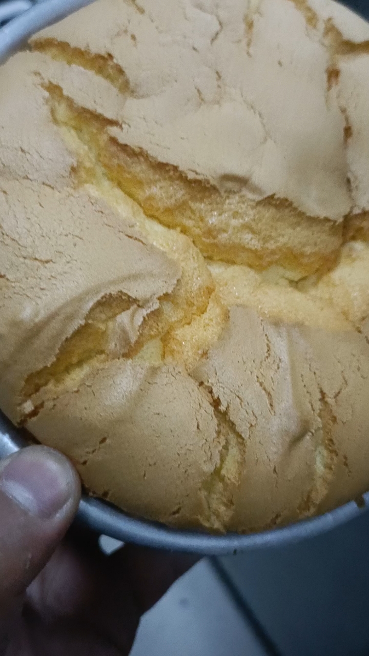 戚风生日蛋糕胚制作过程有配方