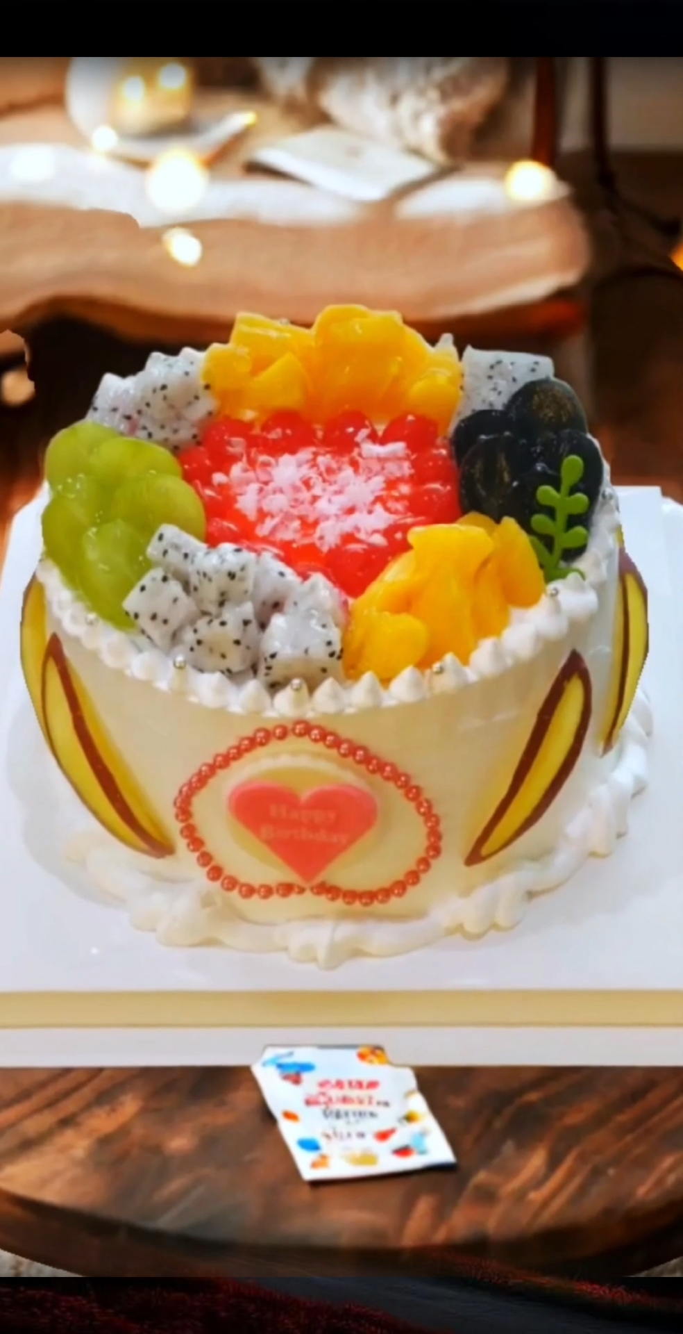 生活需要一点甜,就像蛋糕上的水果,多彩又新鲜。 #甜蜜时刻