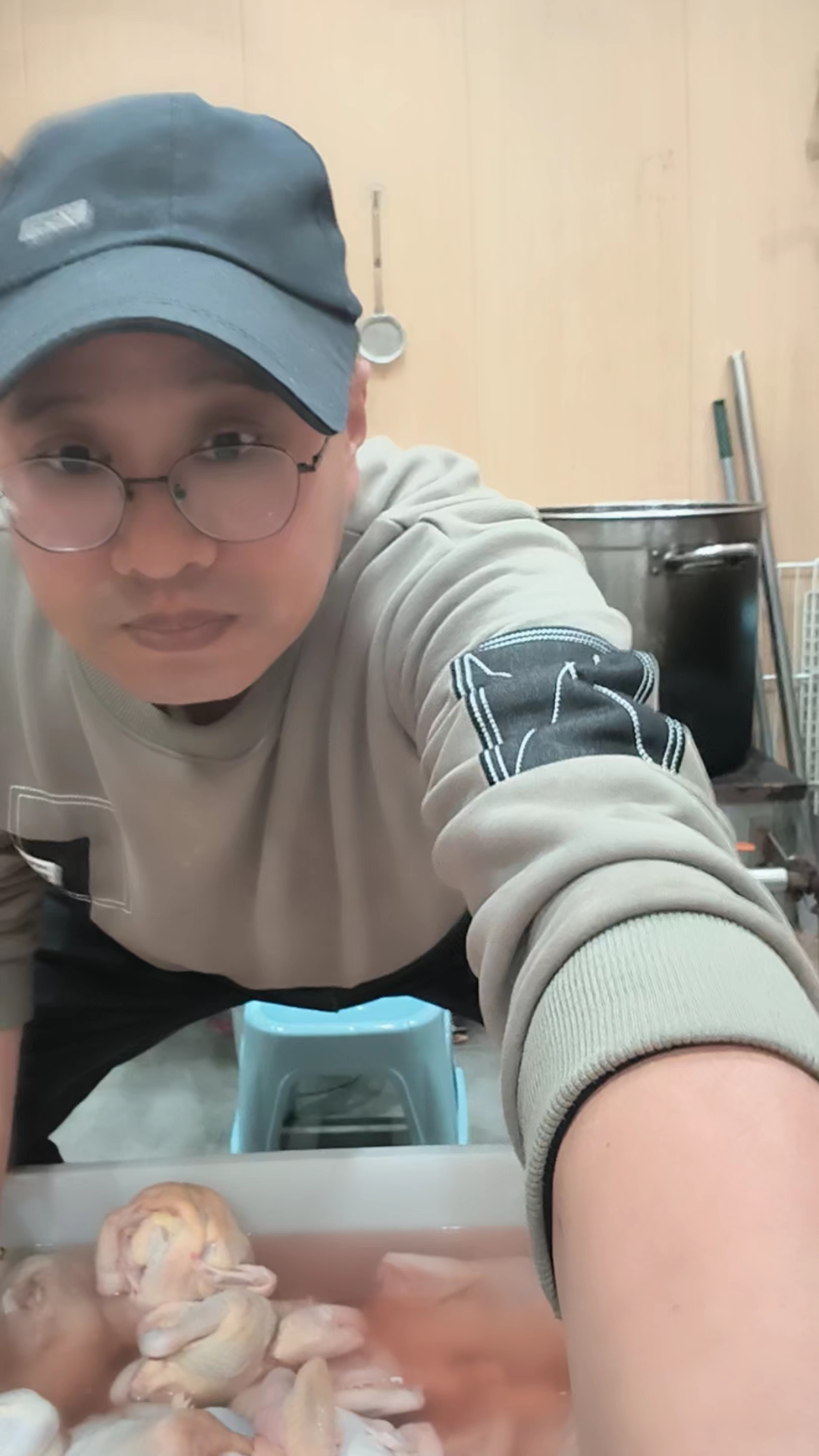 学习正宗香酥童子鸡来找我。