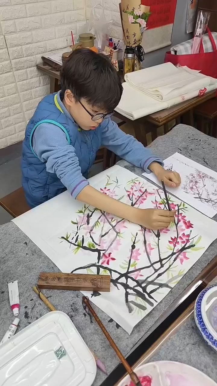 桃花流水鳜鱼肥,写意画