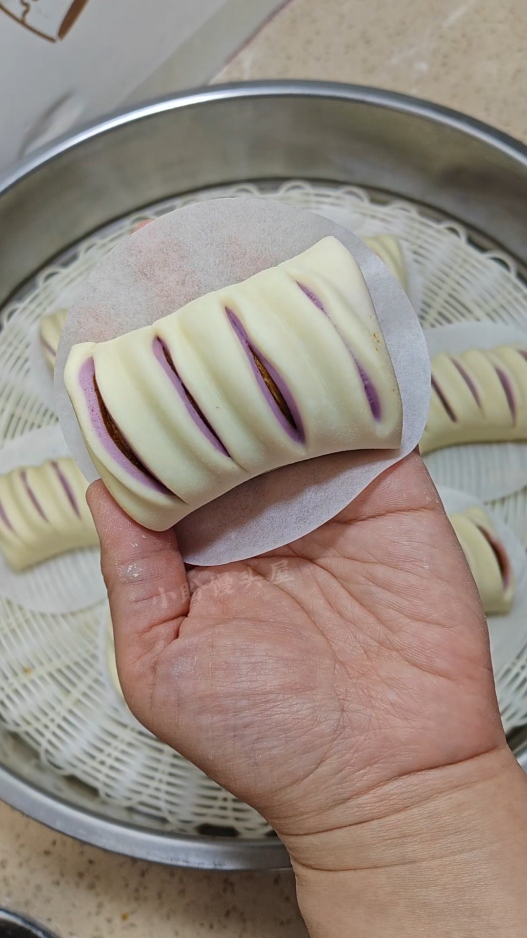 紫薯豆沙卷,香甜软糯百吃不厌,小朋友超喜欢的!!!