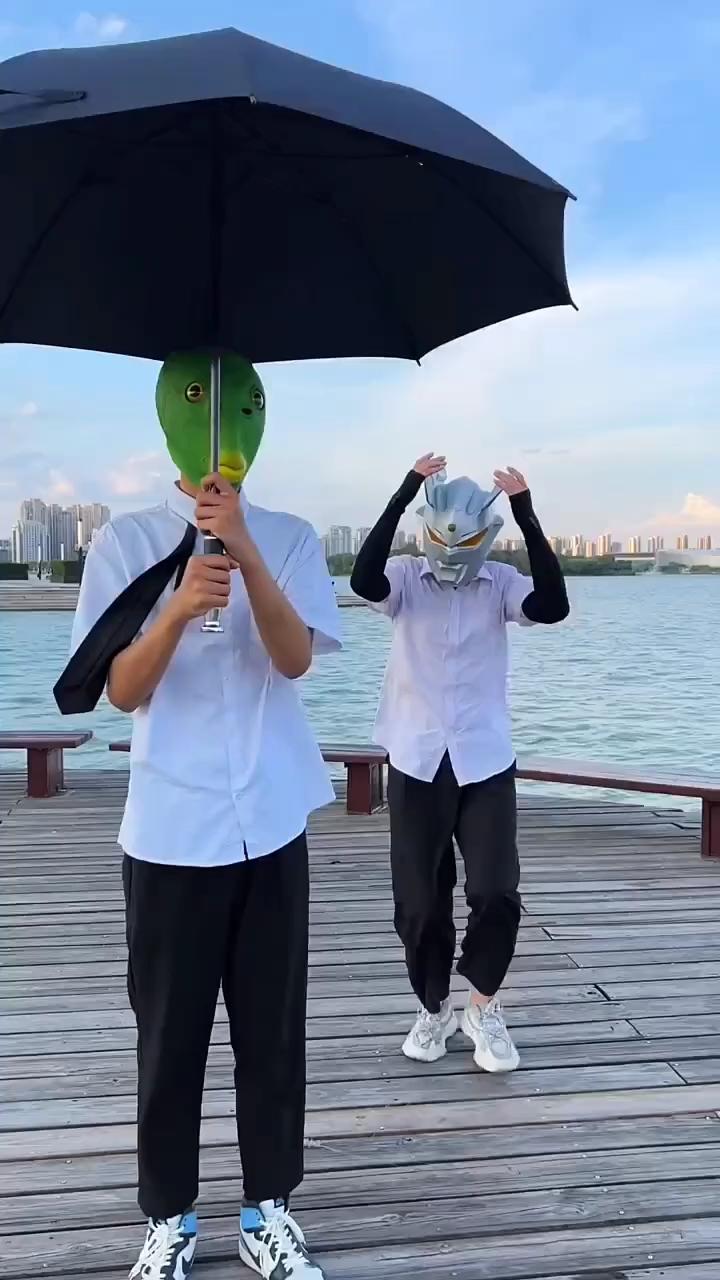 鱼头怪还不帮助赛罗