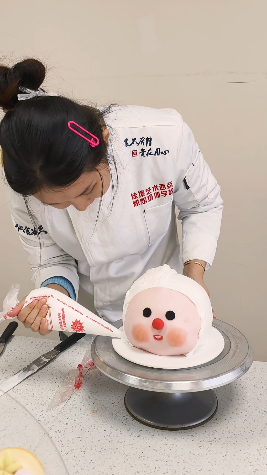 卡通蛋糕练习 学蛋糕 蛋糕培训 烘焙 生日蛋糕培训学校
