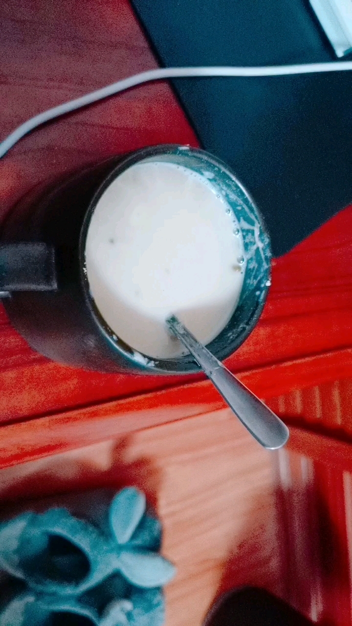 绿豆奶绿豆泡奶茶